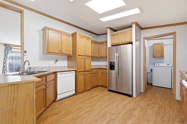 1702 E HWY 44, Rapid City, SD 57703