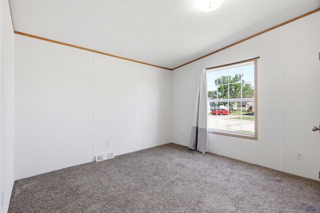 1702 E HWY 44, Rapid City, SD 57703