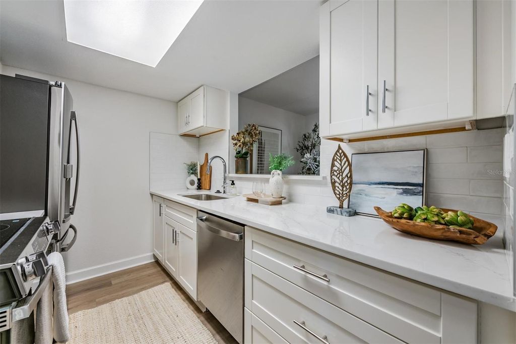 Image 13 of property listing at 8911 BLIND PASS ROAD 108, St Pete Beach, FL 33706