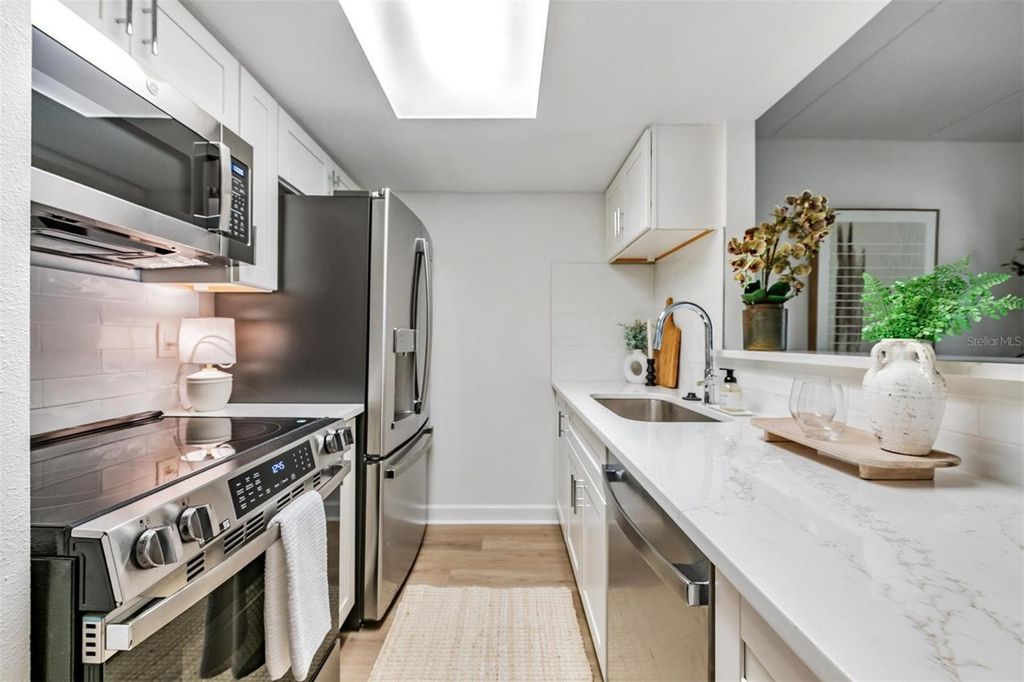 Image 14 of property listing at 8911 BLIND PASS ROAD 108, St Pete Beach, FL 33706