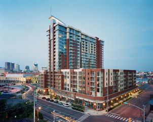 600 12th Ave S Apt 822, Nashville, TN 37203