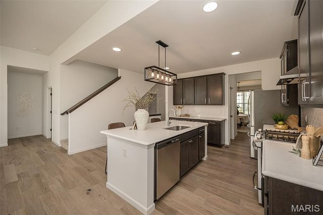 223 Randlin Drive, O'fallon, MO 63367