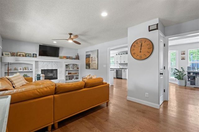 21719 W 51ST Terrace, Shawnee, KS 66226