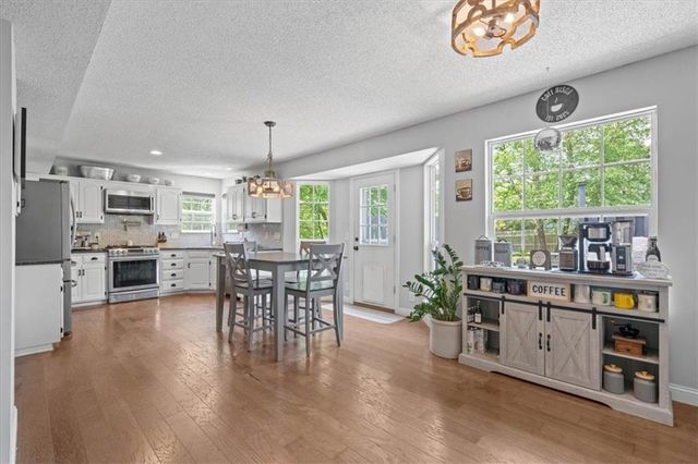 21719 W 51ST Terrace, Shawnee, KS 66226