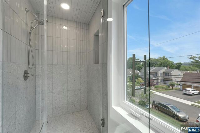 279 Jefferson Avenue, Cresskill, NJ 07626