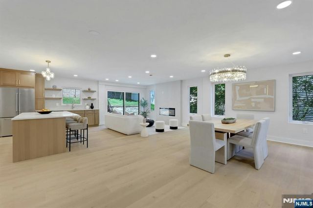 279 Jefferson Avenue, Cresskill, NJ 07626