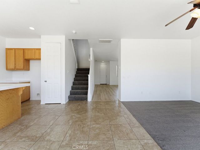 6054 W Avenue K1 Avenue, Lancaster, CA 93536
