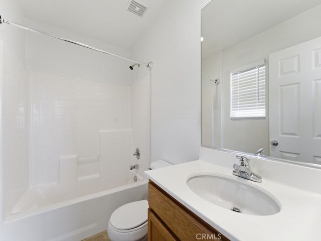 6054 W Avenue K1 Avenue, Lancaster, CA 93536