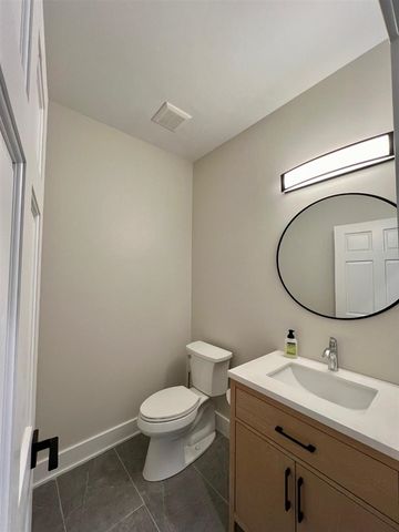 1702 Hill Street, Ann Arbor, MI 48104