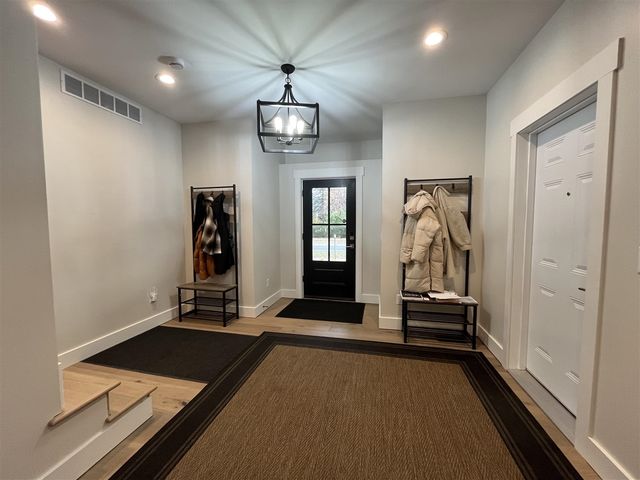 1702 Hill Street, Ann Arbor, MI 48104