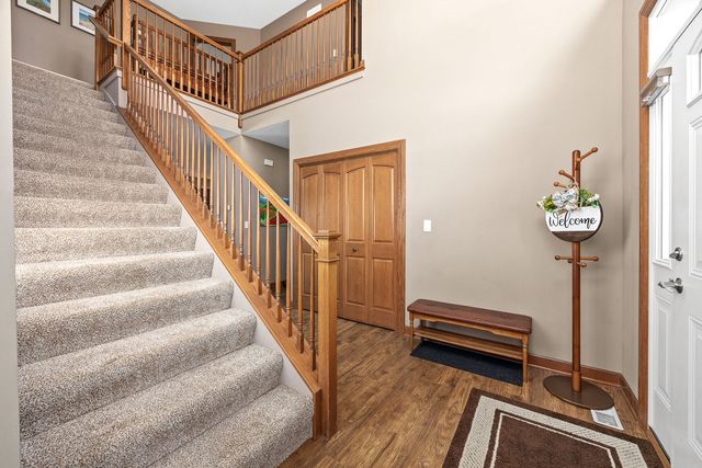 311 W Frontier Drive, Minooka, IL 60447