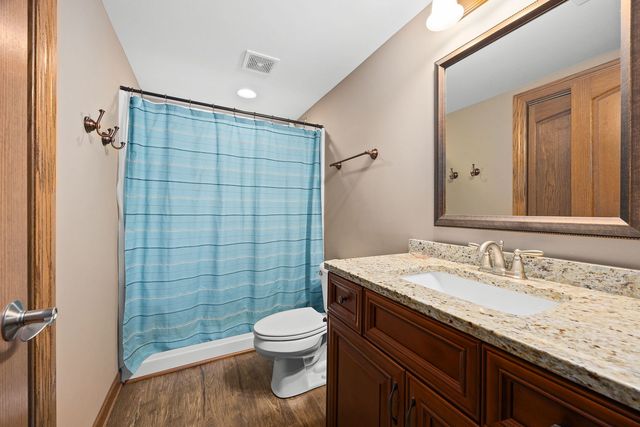 311 W Frontier Drive, Minooka, IL 60447