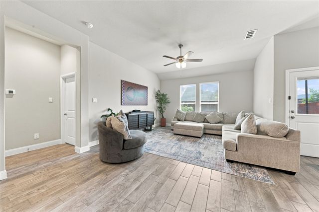 11516 Nicholson Lane, Fort Worth, TX 76244