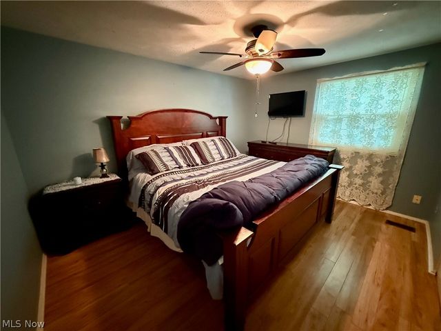 9625 Brayes Manor Drive, Mentor, OH 44060