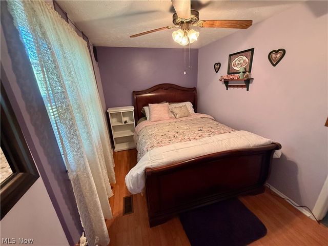 9625 Brayes Manor Drive, Mentor, OH 44060