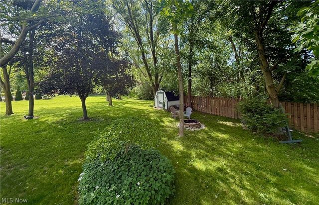 9625 Brayes Manor Drive, Mentor, OH 44060