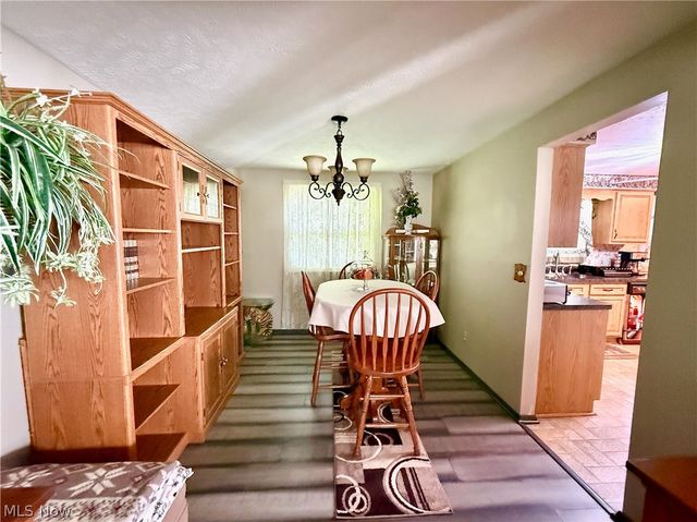 9625 Brayes Manor Drive, Mentor, OH 44060