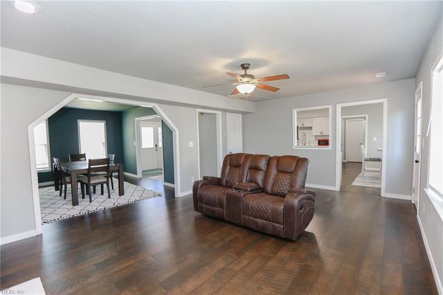 939 Coach TRL, Newport News, VA 23608