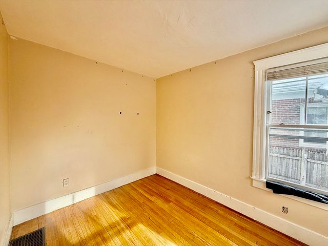 12 Wentworth St 2, Malden, MA 02148