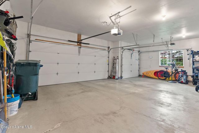 5030 E Frazier Dr, Post Falls, ID 83854