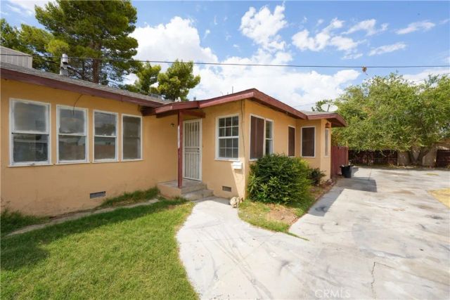 317 W Kildare Street, Lancaster, CA 93534