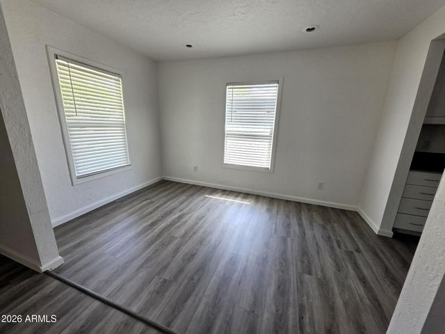 4642 N 10TH Street, Phoenix, AZ 85014