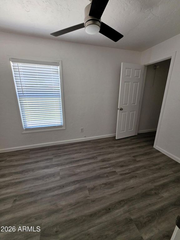 Image 14 of property listing at 4642 N 10TH Street, Phoenix, AZ 85014
