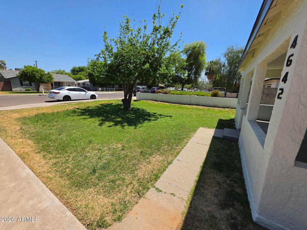 Image 25 of property listing at 4642 N 10TH Street, Phoenix, AZ 85014