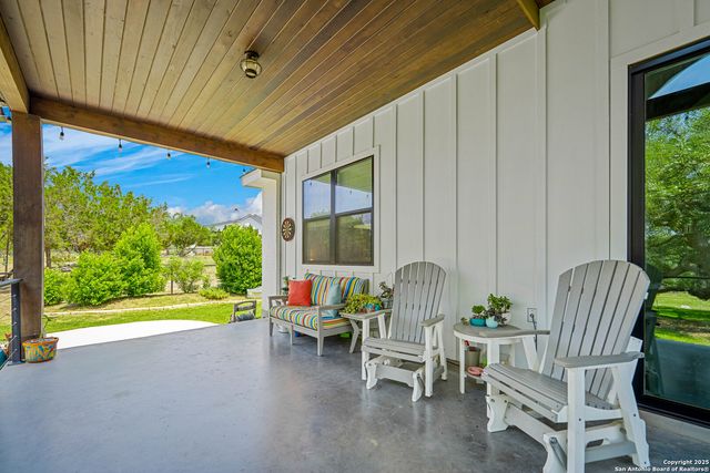 340 Warbler, Spring Branch, TX 78070