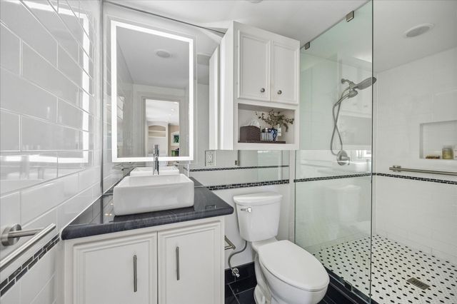 4919 Imperial Street, Bellaire, TX 77401