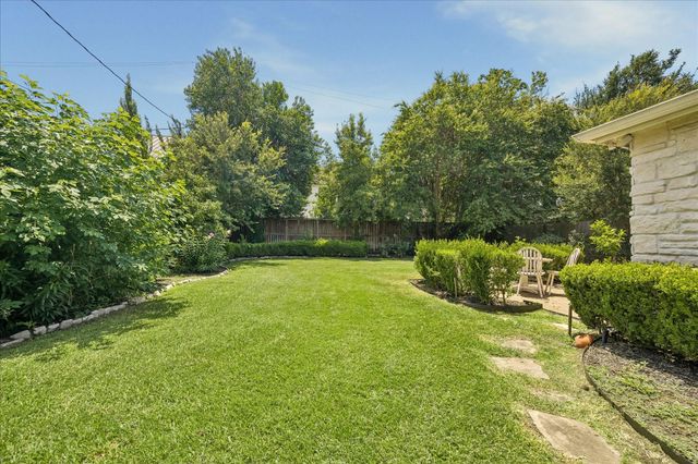 4919 Imperial Street, Bellaire, TX 77401