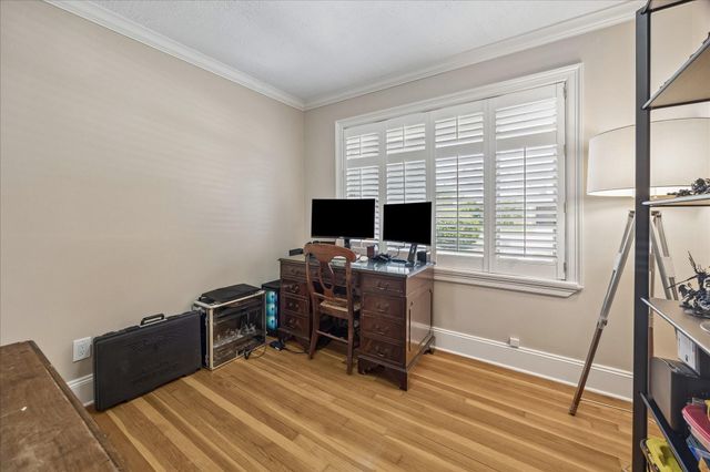 4919 Imperial Street, Bellaire, TX 77401