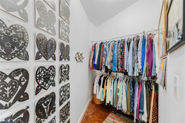 15950 Decker Lake RD, Manor, TX 78653