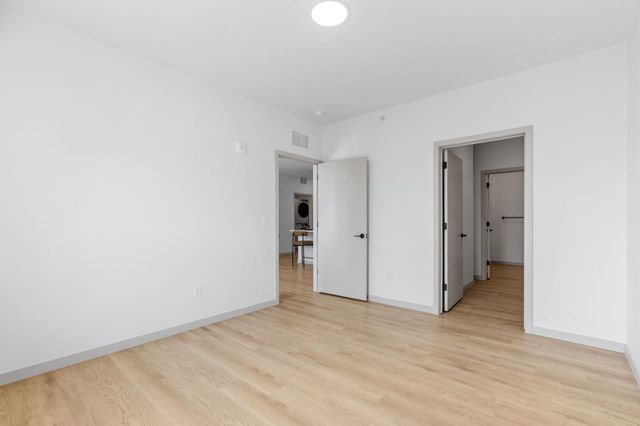 21401 Dushane Parkway, Farmington, MN 55024