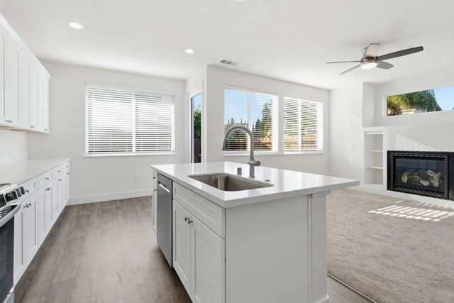 3126 Rutherford Drive, Stockton, CA 95212