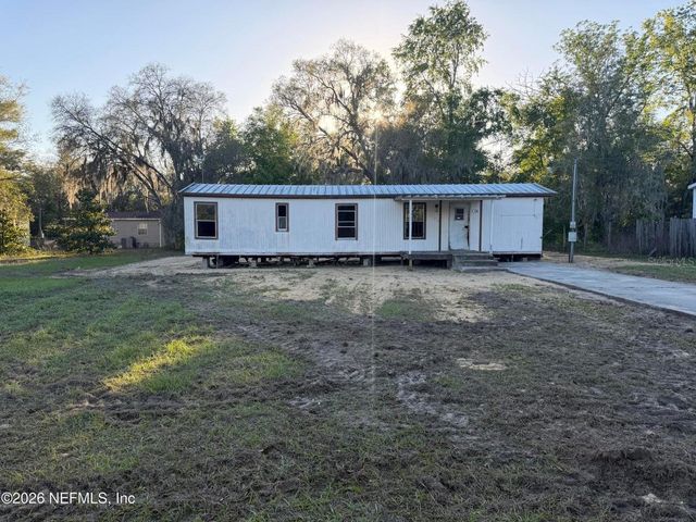235 OAKCREST DRIVE, Interlachen, FL 32148