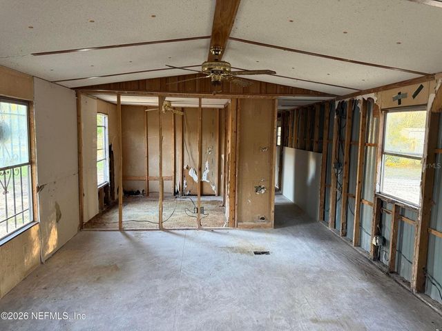 235 OAKCREST DRIVE, Interlachen, FL 32148