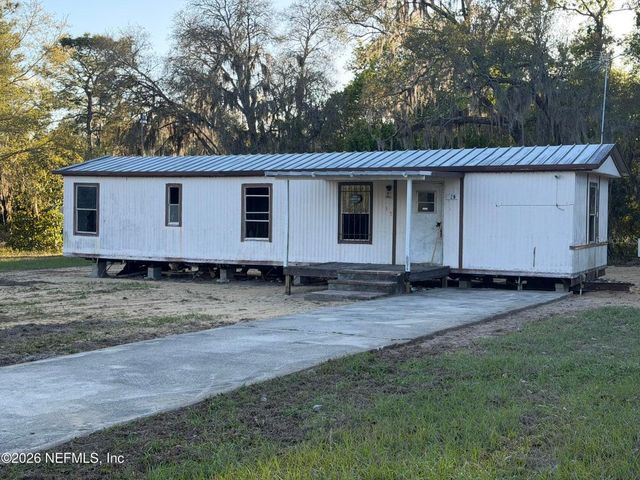 235 OAKCREST DRIVE, Interlachen, FL 32148