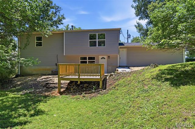 25 Apache Trail, Fenton, MO 63026