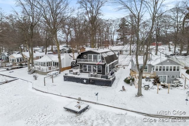 191 Beechwood Drive, Stanton, MI 48888