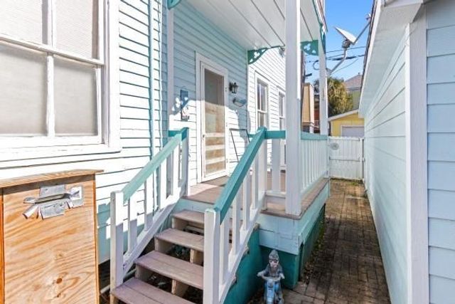 2417 Avenue M, Galveston, TX 77550