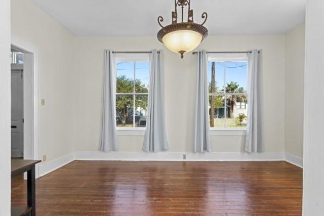 2417 Avenue M, Galveston, TX 77550
