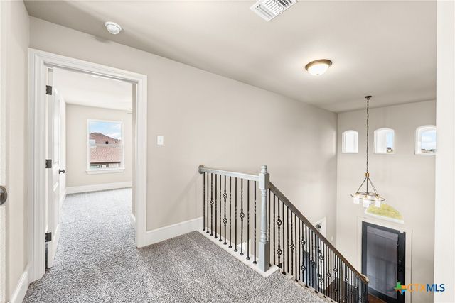 1052 Parkview Dr Way, Salado, TX 76571
