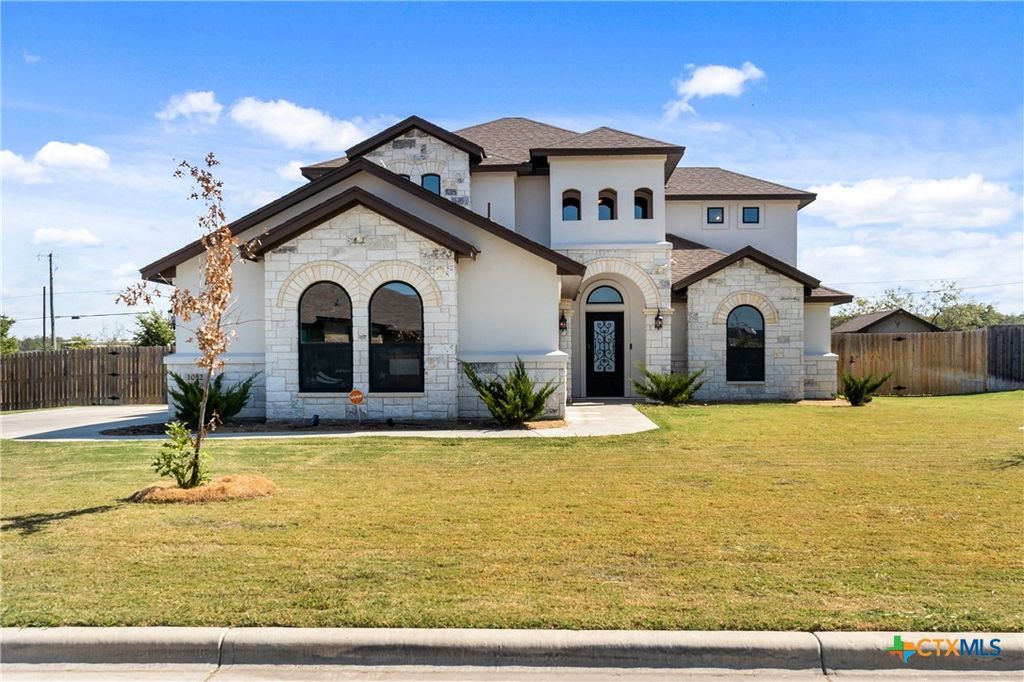 1052 Parkview Dr Way, Salado, TX 76571