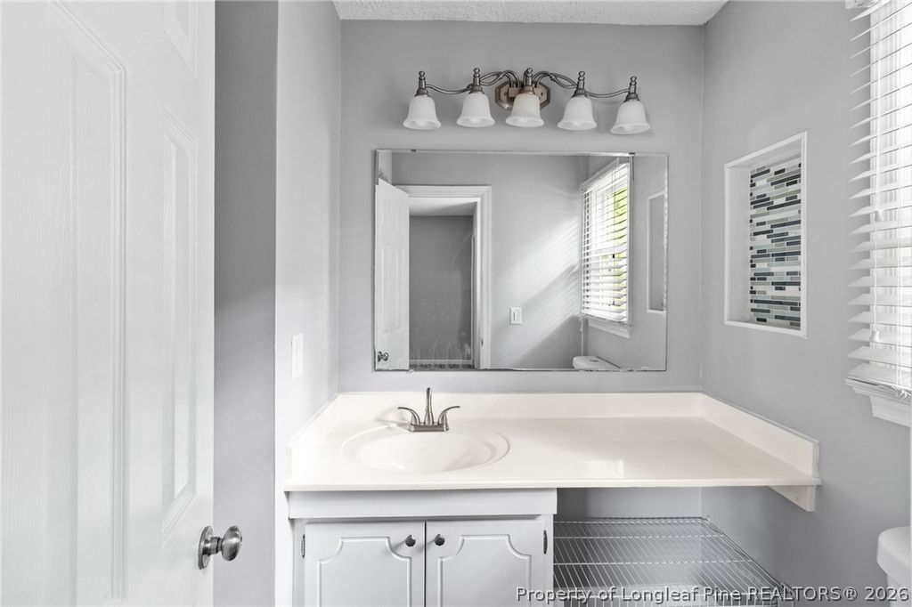 601 Woodclift Drive, Fayetteville, NC 28311 — photo 12