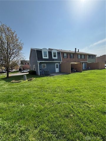 2616 S Kings Arms Circle, Dayton, OH 45440