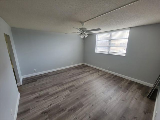 404 NW 68th Avenue 316, Plantation, FL 33317