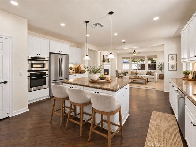 356 Tuffa Court, Perris, CA 92570