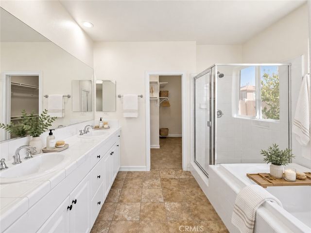 356 Tuffa Court, Perris, CA 92570
