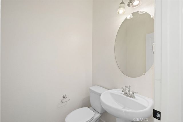 356 Tuffa Court, Perris, CA 92570